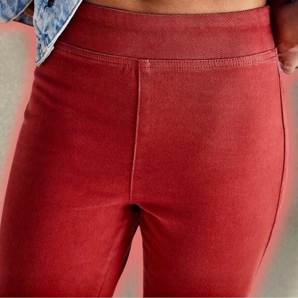 NWT We The Free ‘In My Feelings’ Mid-Rise Crop Bootcut Jeans in Maroon Size XS - Picture 4 of 16
